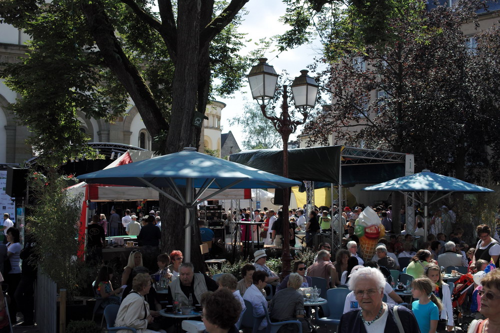 201105_NE/2011-05-22 15-56-31_NeiEttelbruck2011.JPG